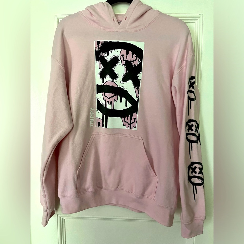 Smiley Box Hoodie - Medium